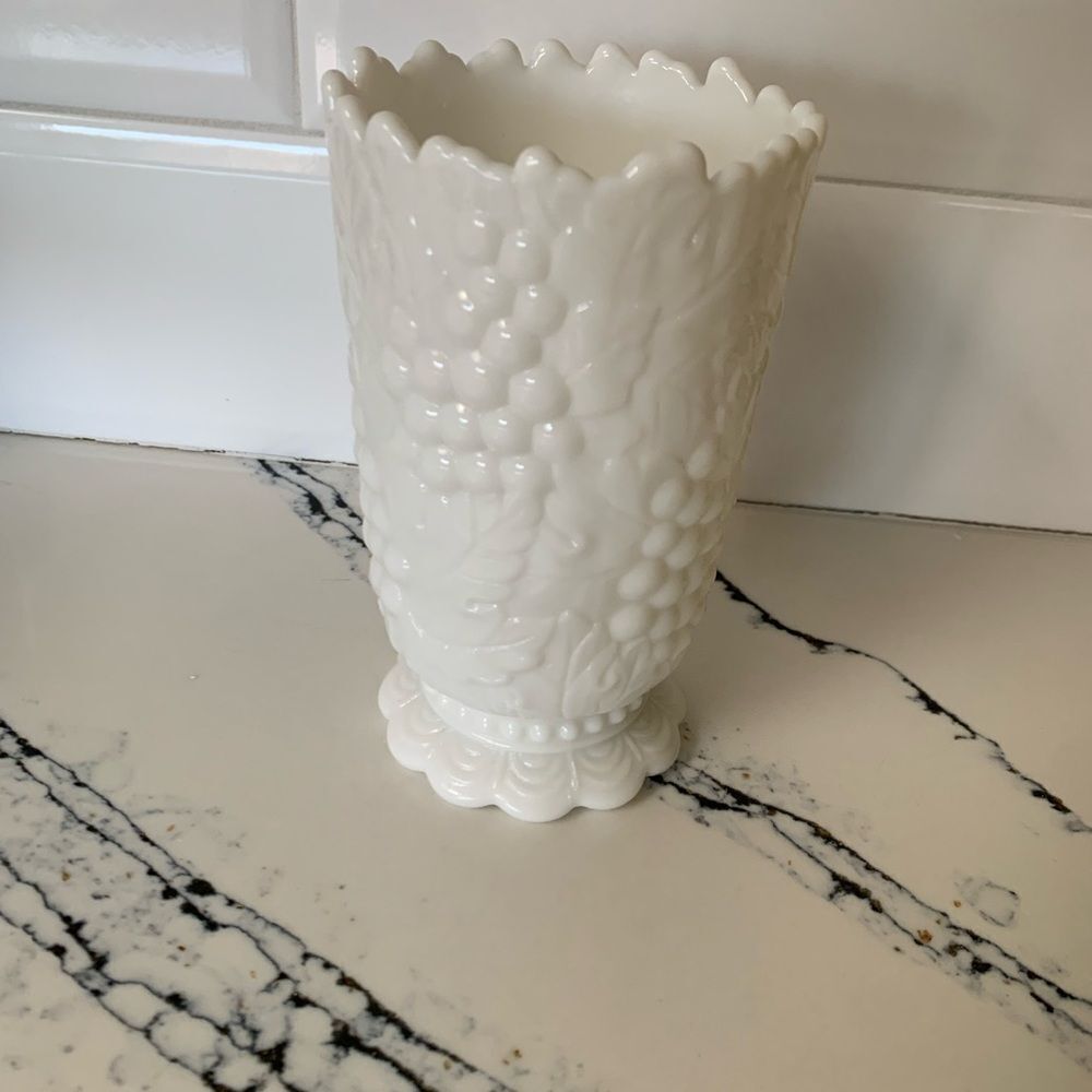 Elegant Milk Glass Vintage Vase